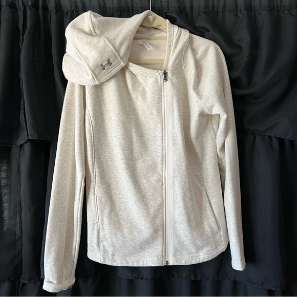 Under Armor asymmetrical zip athletic jacket - Picture 2 of 4